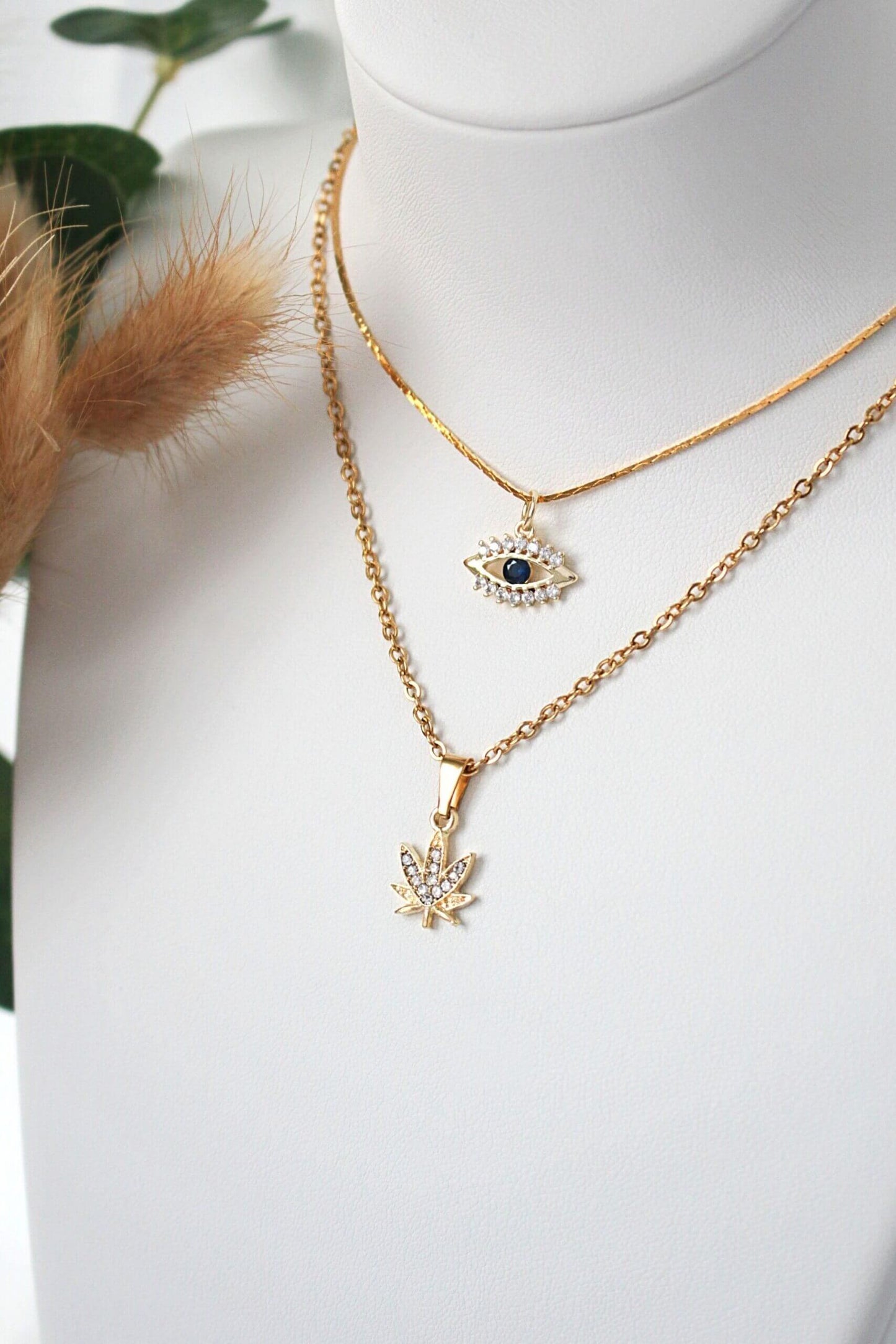 24 Karats Dainty Cannabis Leaf Necklace